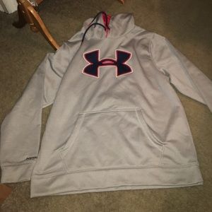 Men’s under armour sweatshirt